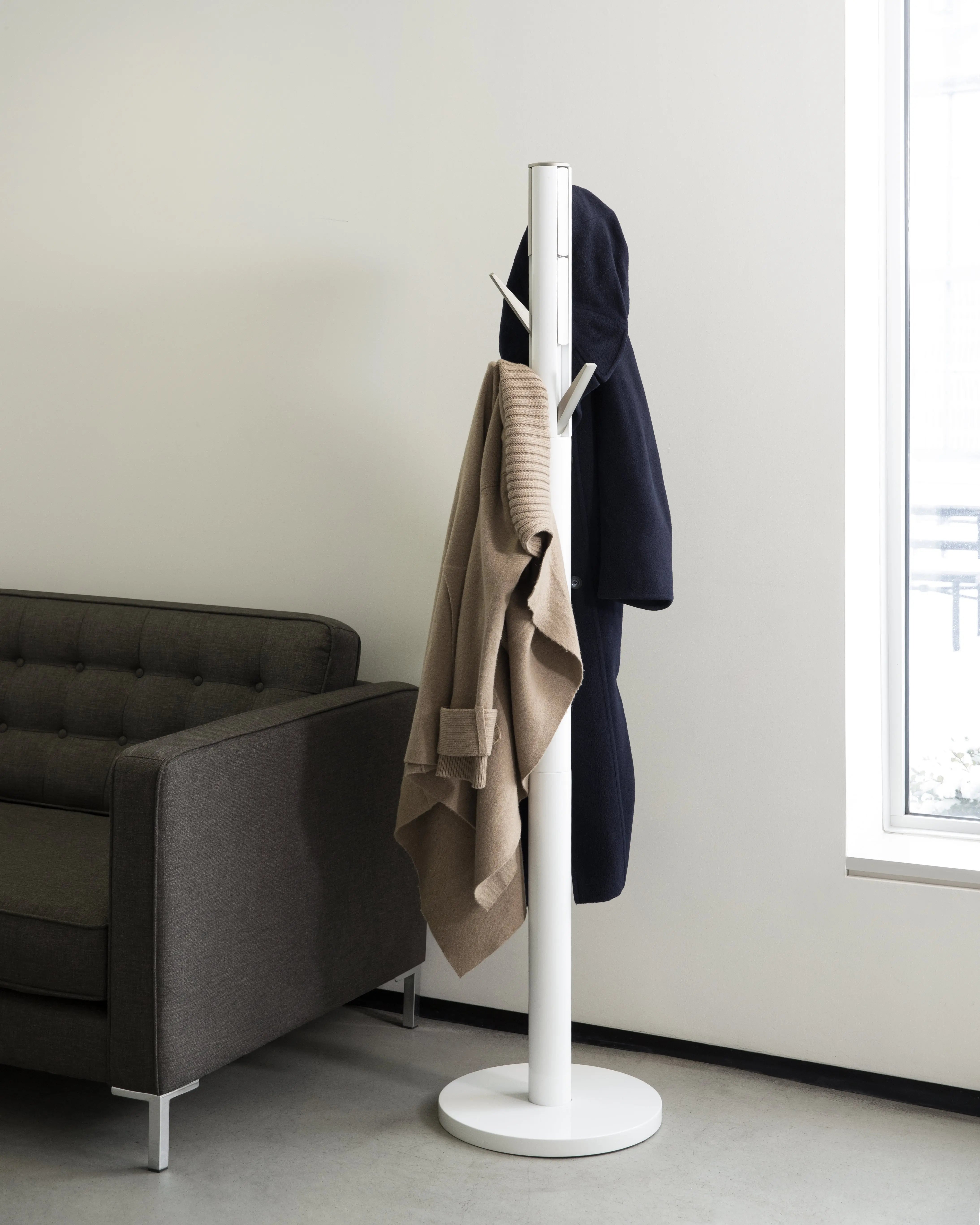 Flapper Coat Rack QleoQubo