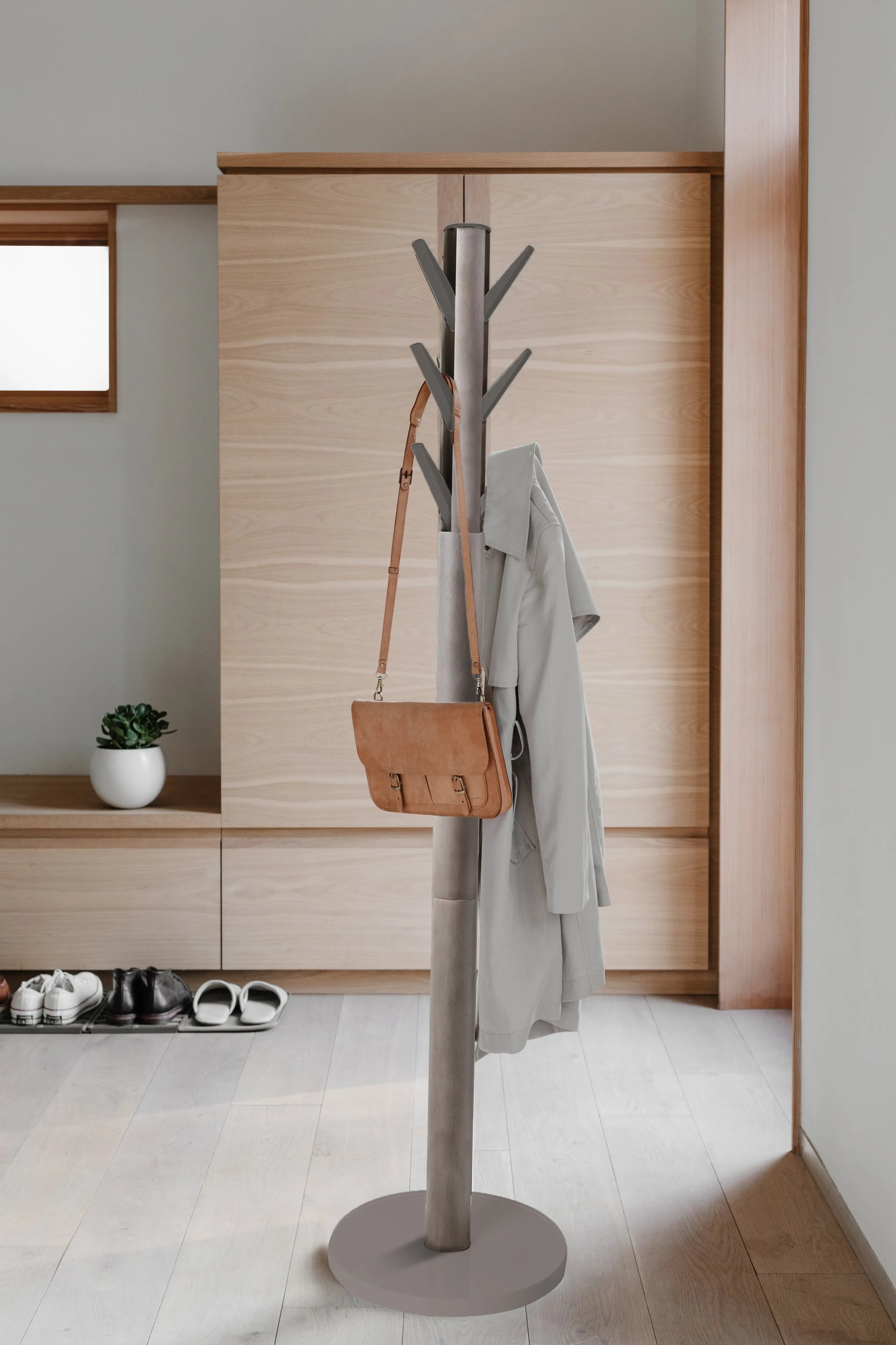Flapper Coat Rack QleoQubo